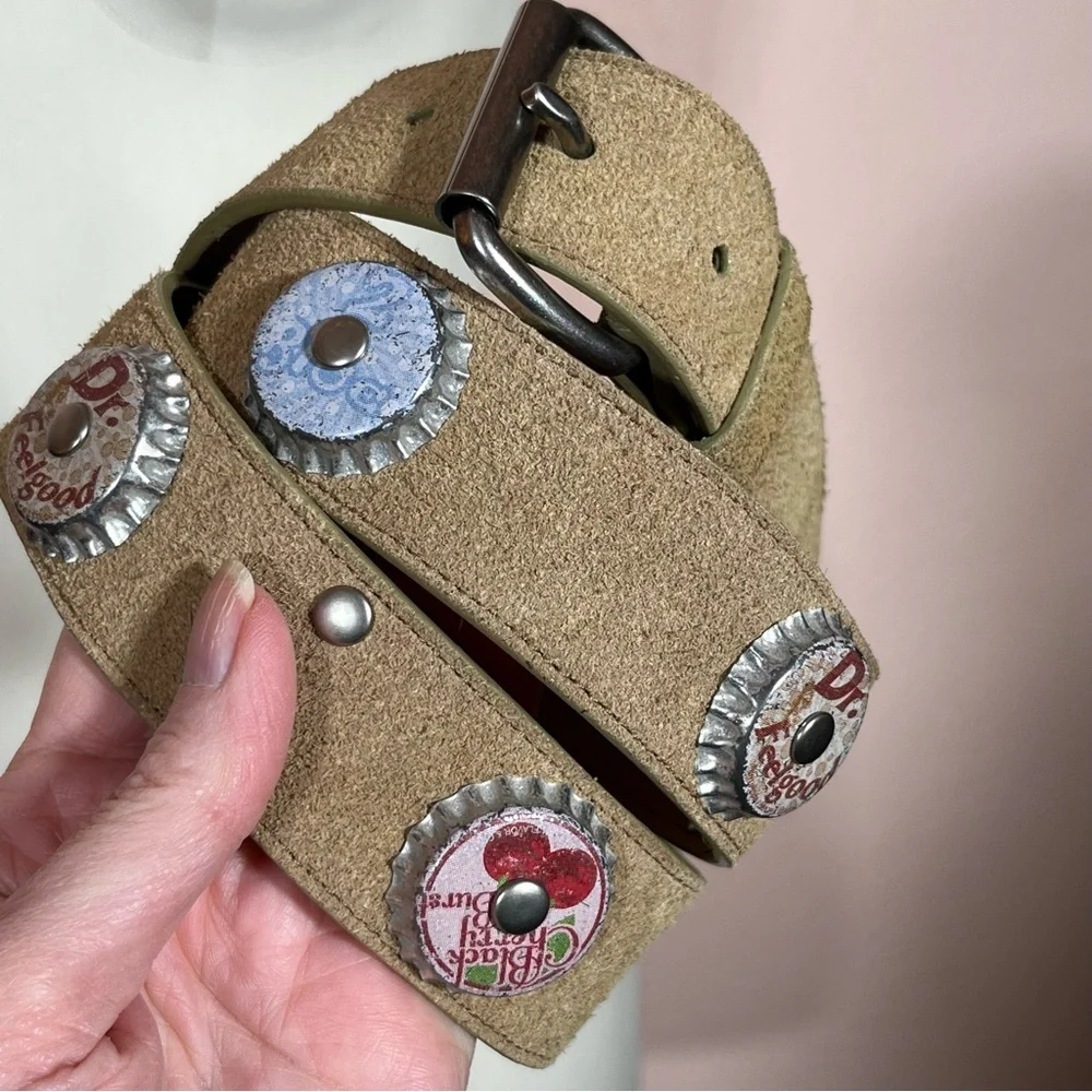 Vintage 1990 Y2K retro Southwestern Concho Soda Pop cap Wide Leather Belt Large - Picture 4 of 17